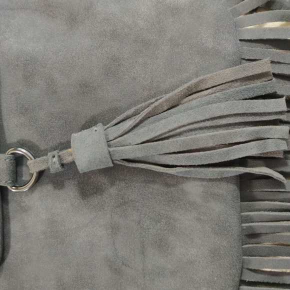 Jessica Simpson Blue Gray Leather Fringed  And Studded Crossbody Handbag Purse - Picture 3 of 14